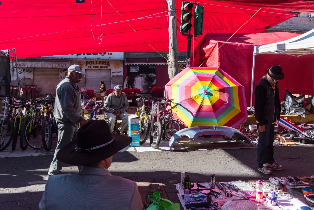 Tianguis famosos para chacharear en la CDMX