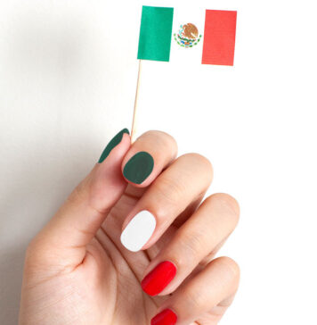 Uñas decoradas para el 15 de septiembre Uñas decoradas para el 15 de septiembre