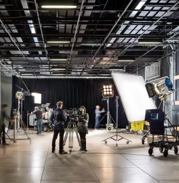 Estudiar cine en México: las mejores escuelas y carreras para tu formación escuelas de cine revista flow