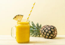 Licuado de piña en ayunas: Beneficios para tu digestión, piel e inmunidad licuado de piña beneficios para la salud