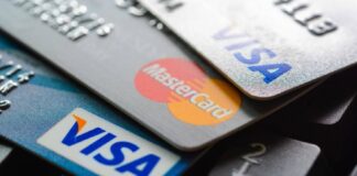 Cobrar comisión por pago con tarjeta en México es ilegal: sanciones y cómo denunciar