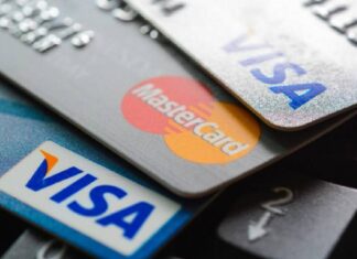 Cobrar comisión por pago con tarjeta en México es ilegal: sanciones y cómo denunciar