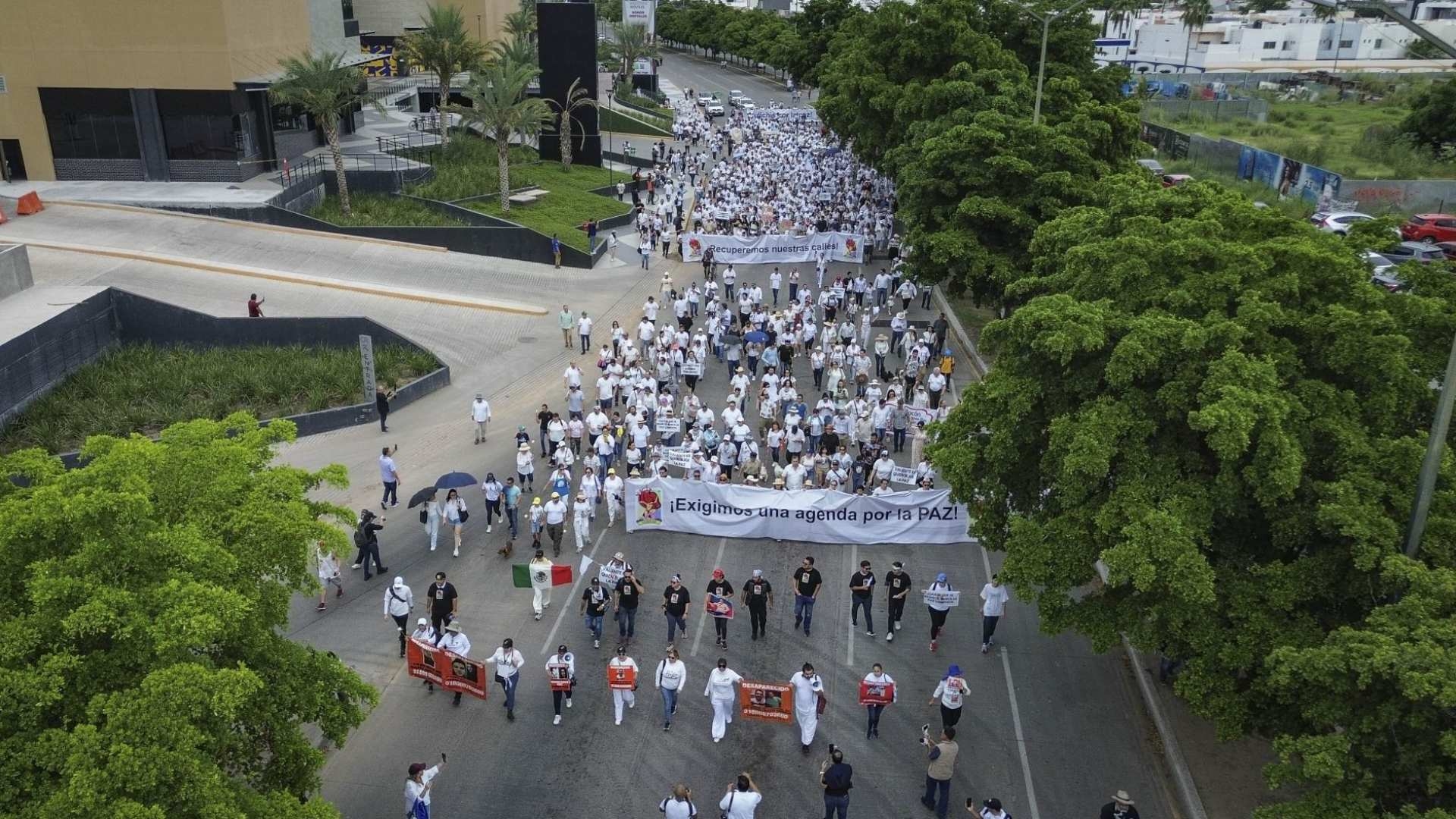 ¡Culiacán exige paz! Miles de personas marchan en contra de la ...