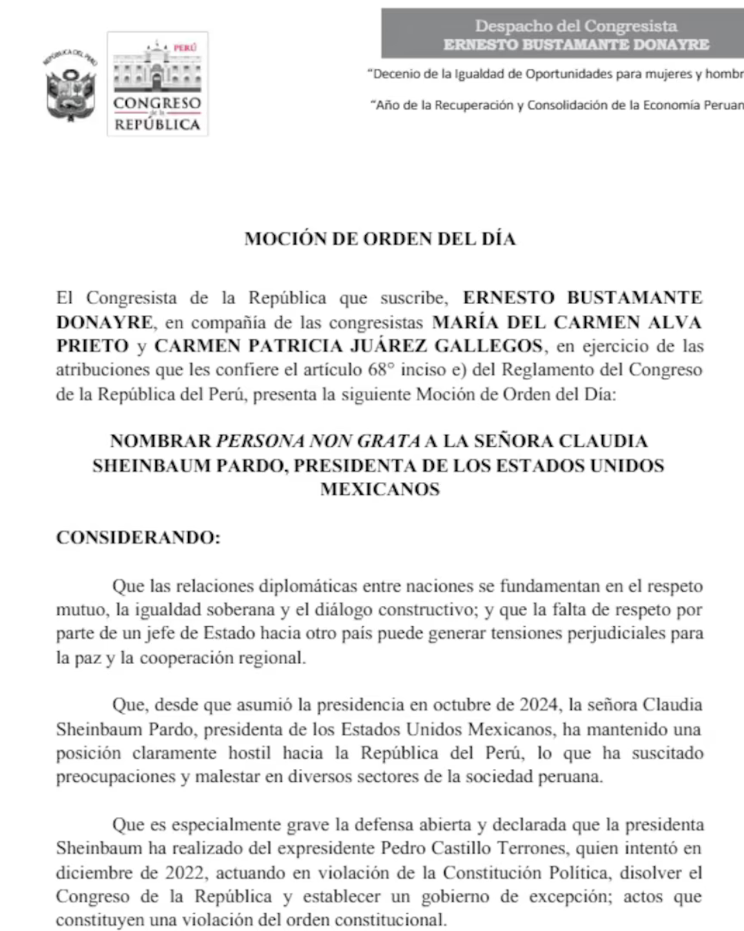 Comisión de Relaciones Exteriores aprobó moción para declarar persona non grata a la presidenta de México
