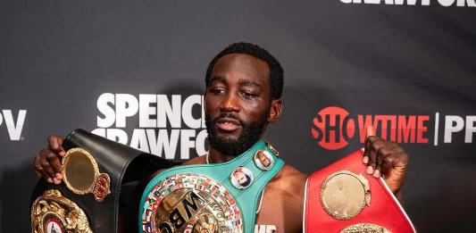 Terence Crawford pierde un título días después de vencer a Canelo Terence Crawford pierde un título días después de vencer a Canelo