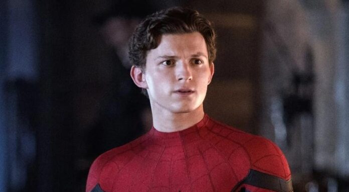 Tom Holland es hospitalizado de emergencia
