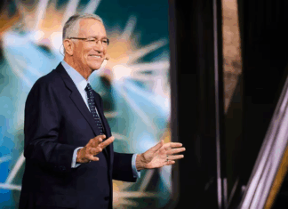 Ricardo Salinas urge a los jóvenes a liderar frente a autoritarismo y corrupción ricardo salinas pliego