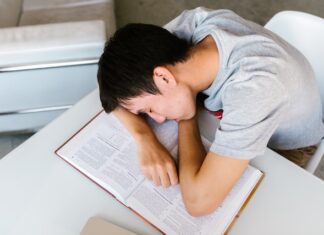 Falta de sueño: seis estrategias efectivas para mantenerse alerta después de una mala noche