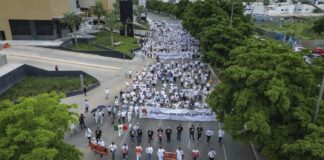 ¡Culiacán exige paz! Miles de personas marchan en contra de la delincuencia ¡Culiacán exige paz! Miles de personas marchan en contra de la delincuencia