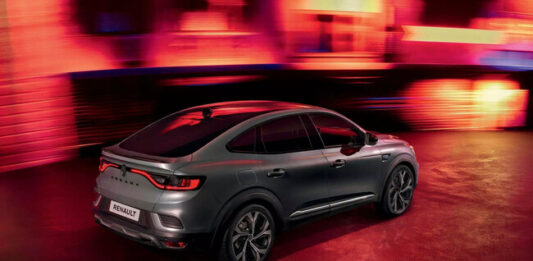 Comprar un auto a crédito en México puede ser más caro de lo que crees: una marca elimina la comisión por apertura
