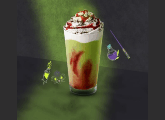 Starbucks celebra Halloween con el Abracadabra Frappuccino y una colección que brilla en la oscuridad Abracadabra Frappuccino