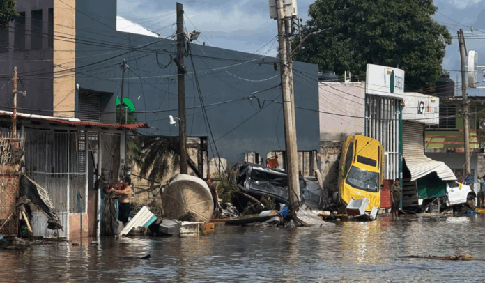 Censos del Bienestar a damnificados por inundaciones