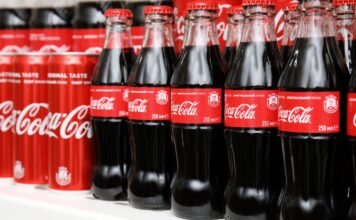 Coca-Cola se compromete a reducir 30% las calorías de sus bebidas Coca-Cola se compromete a reducir 30% las calorías de sus bebidas
