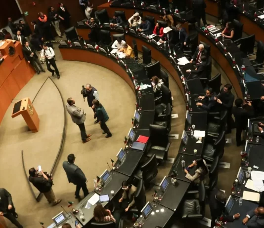 El Senado aprueba en lo general la reforma a la Ley de Amparo El Senado aprueba en lo general la reforma a la Ley de Amparo