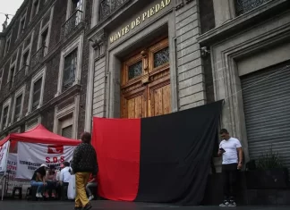 Estalla huelga en Nacional Monte de Piedad Estalla huelga en Nacional Monte de Piedad