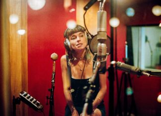 Flore Benguigui regresa al jazz con “The Sensible Notes” y una joya perdida de Margo Guryan Flore Benguigui & The Sensible Notes