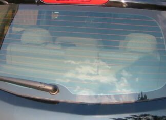 Defroster del vidrio trasero: cómo evitar daños y mantenerlo funcional