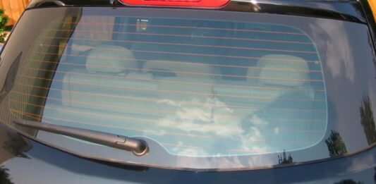 Defroster del vidrio trasero: cómo evitar daños y mantenerlo funcional