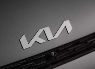Kia lanza un desodorante para auto con olor a gasolina: nostalgia, marketing y polémica