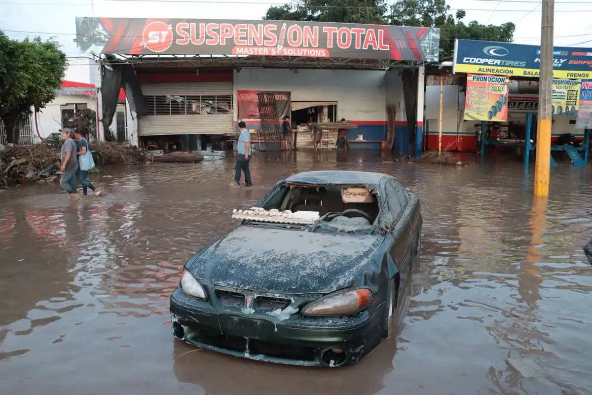 Marina Afirma que se Alertó en Veracruz por Fuertes Lluvias