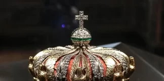 Roban joyas de Napoleón en el Museo del Louvre Roban joyas de Napoleón en el Museo del Louvre