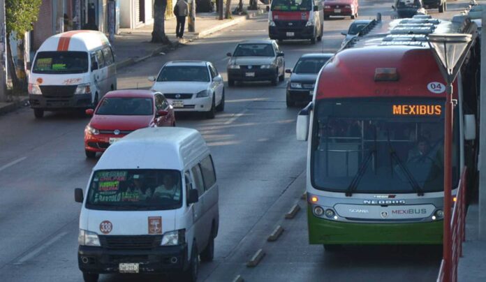 Sube precio del transporte público en Edomex