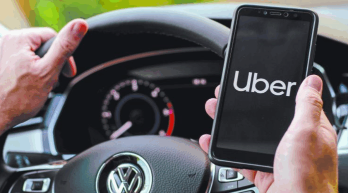 Uber podrá operar en aeropuertos de México