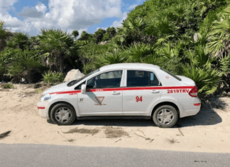 Taxistas de Tulum proponen bajar tarifas para residentes tras denuncias por abusos