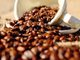 Bonanza del café en Latinoamérica: un aroma de riqueza que no llega a todos