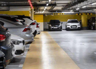 Estacionamientos en CDMX serán responsables por robos y daños: así cambiarán las reglas para proteger a los automovilistas