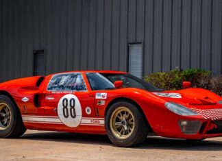 Ford GT40 a subasta: la joya automotriz que todo coleccionista sueña tener