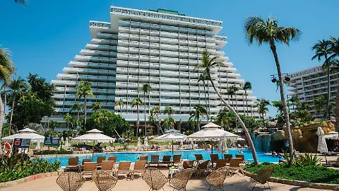 Acapulco renace: la reconstrucción tras el huracán Otis y su camino hacia el Tianguis Turístico 2026