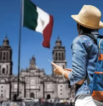 Turistas extranjeros gastaron 5% más en México durante el verano, según Visa