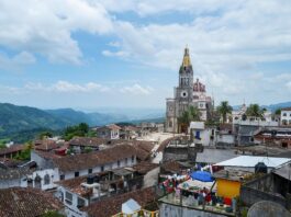 Puebla busca ruta turística con Cancún para atraer visitantes en el Mundial 2026