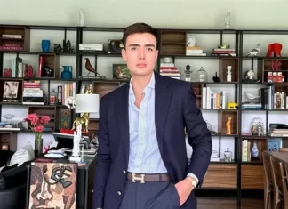 Historias de talento, resiliencia y legado en la industria de la belleza Micky Hair