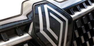 Renault busca proveedor chino para desarrollar motores eléctricos sin tierras raras tras romper su alianza con Valeo