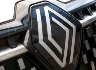 Renault busca proveedor chino para desarrollar motores eléctricos sin tierras raras tras romper su alianza con Valeo