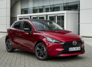 Kit deportivo de accesorios para el Mazda2: ¿vale la pena?