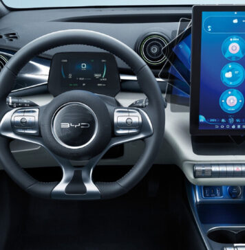 BYD elimina su icónica pantalla giratoria: ¿qué cambia en sus autos?