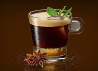 Espresso espumoso con menta: la receta refrescante y aromática que conquista a los amantes del café