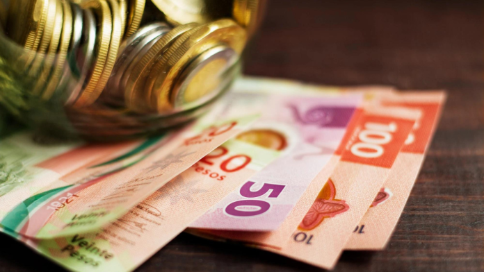 Sheinbaum Anuncia Aumento al Salario Mínimo para 2026