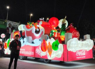 Solicitan a Cofepris cancelar las Caravanas Navideñas Coca-Cola Solicitan a Cofepris cancelar las Caravanas Navideñas Coca-Cola