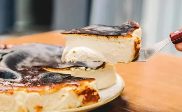 Cheesecake saludable sin horno: receta ligera con moras o fresas cheesecake de queso crema