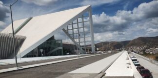 Fallas millonarias en estacionamiento del Congreso de Guanajuato estacionamiento del Congreso de Guanajuato