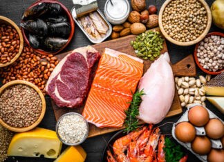 Cuánta proteína necesitas realmente: lo que dice la ciencia y los mitos que debes olvidar