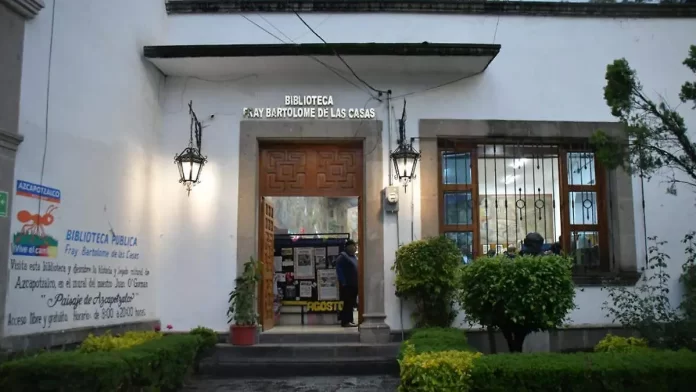 Biblioteca Fray Bartolomé de las Casas en Azcapotzalco