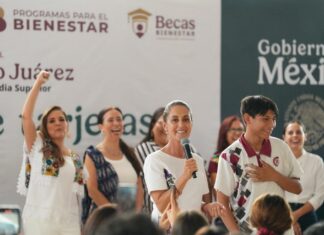 Claudia Sheinbaum confirma aumento a la Pensión de Adultos Mayores 2026 Claudia Sheinbaum confirma aumento a la Pensión de Adultos Mayores 2026