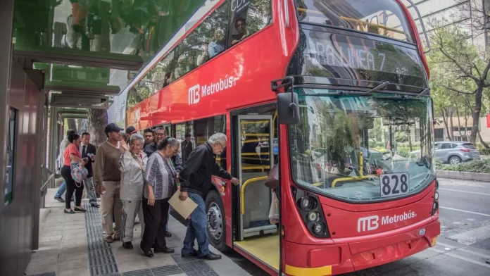 El Metrobús con ruta Glorieta Cuitláhuac-Alameda cerrara su servicio