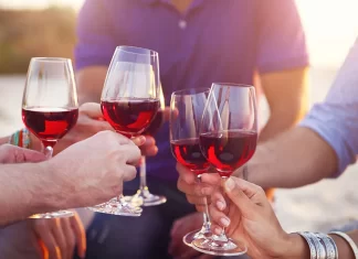 Guía Michelin integrará vinos a su sistema global de calificaciones Guía Michelin integrará vinos a su sistema global de calificaciones