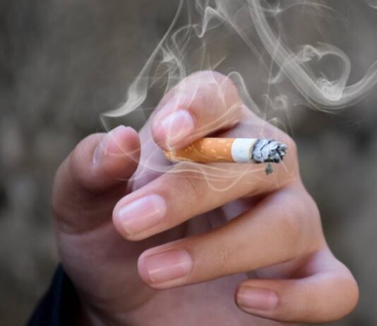 Humo de tercera mano: el residuo invisible del tabaco que pone en riesgo la salud en hogares y espacios cerrados